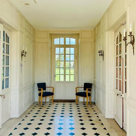 Grande Maison De Famille-piscine Chauffee-tennis-domaine De La Ferme De Mahomet Villa Glicourt