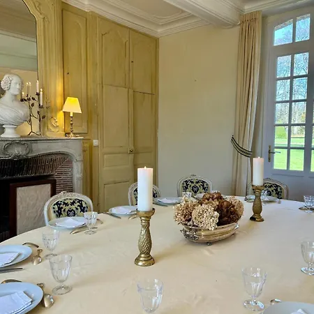 Grande Maison De Famille-piscine Chauffee-tennis-domaine De La Ferme De Mahomet Villa