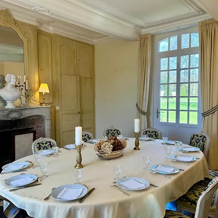 Grande Maison De Famille-piscine Chauffee-tennis-domaine De La Ferme De Mahomet Glicourt